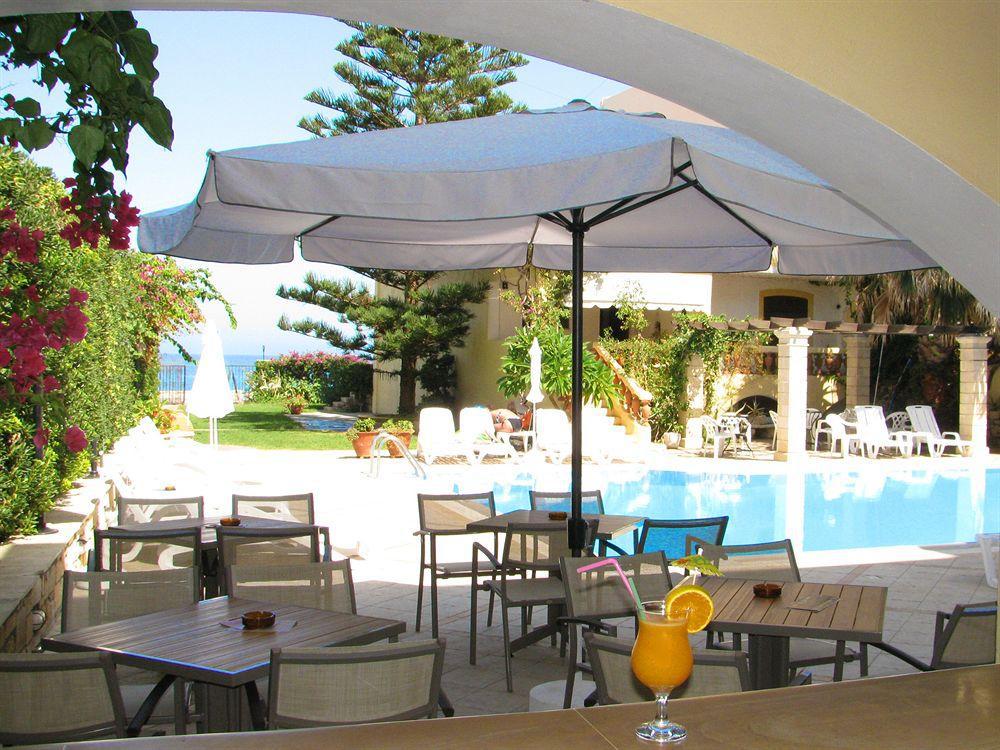 Petra Beach Hotel Hersonissos  Exterior foto